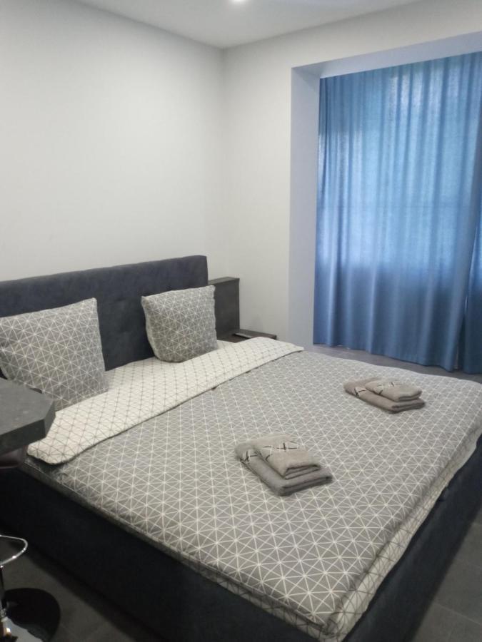 Luxury Central Apartment Ужгород Экстерьер фото
